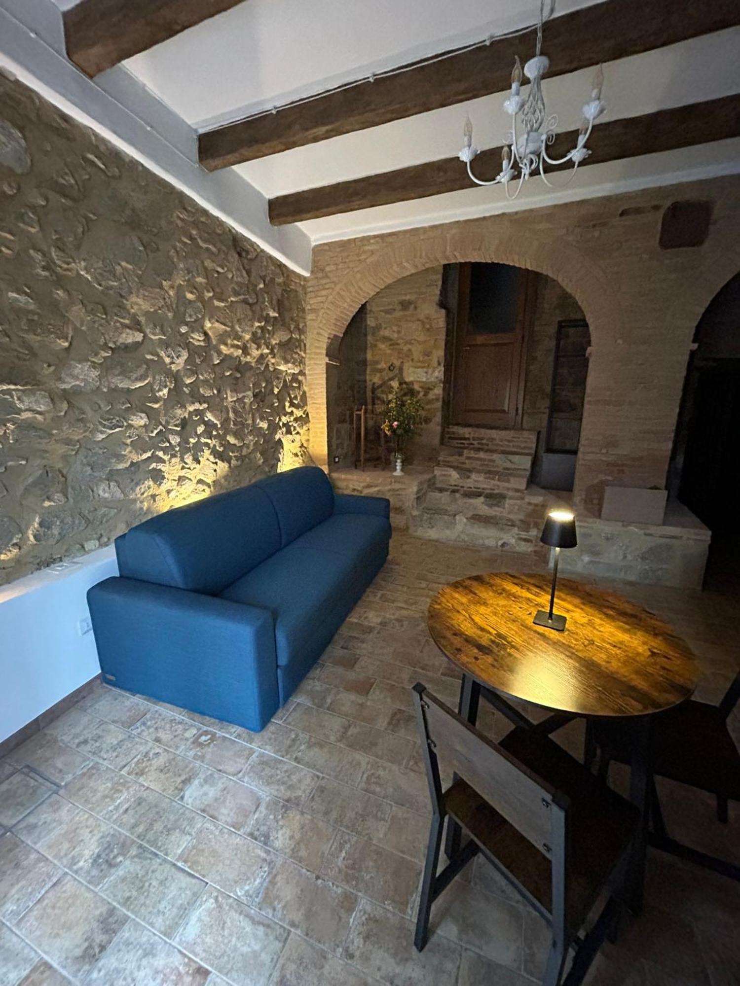 Borgo Di Mezzo Apartment *
